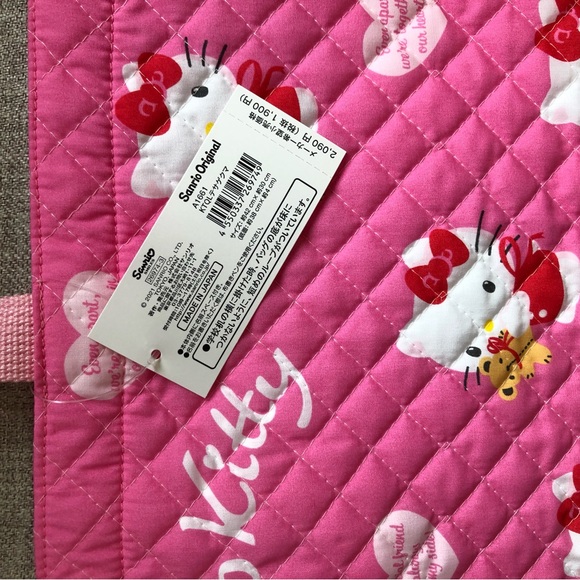 Hello Kitty Quilted Tote Bag - Picture 6 of 8